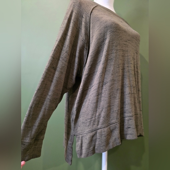 Aerie Long Sleeve Oversized Olive Shirt Size Small - Picture 5 of 9